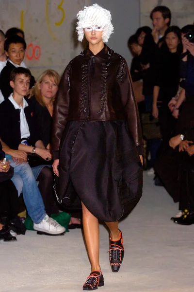 Look 11